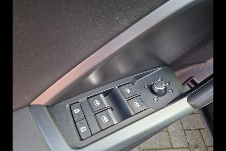 Audi Q3 40 TFSI Quattro Pro Line S /Virtual Cockpit /ACC /Matrix /Drive select