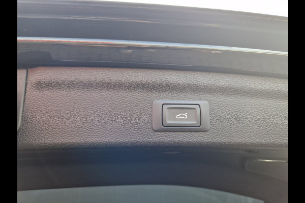 Audi Q3 40 TFSI Quattro Pro Line S /Virtual Cockpit /ACC /Matrix /Drive select