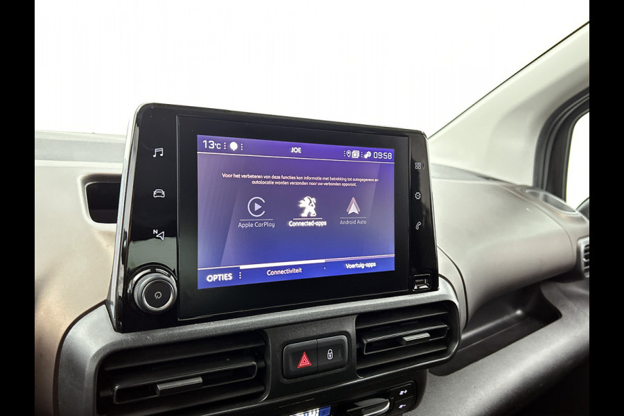 Peugeot Rifter Long 1.2 131PK Automaat GT 7pers. * Distributie vv.bij 95Dkm * / Trekhaak / Airco-ecc. / Pdc+Camera / Navigatie / 2xSchuifdeur / Apk 03-2027