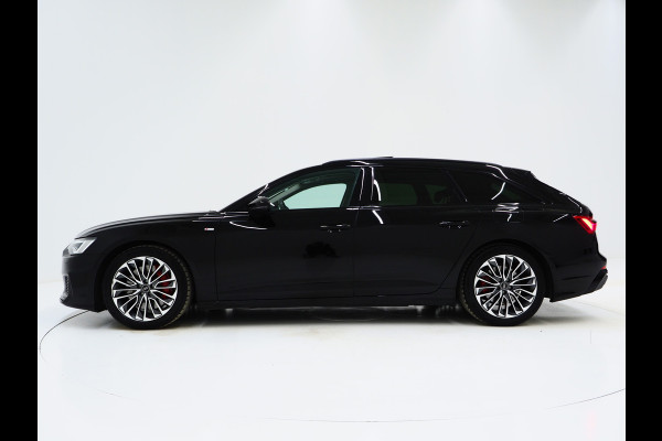 Audi A6 Avant 55 TFSI e quattro Competition Full Black | Panoramadak | Trekhaak | HUD | Adaptive Cruise | Camera | Carplay