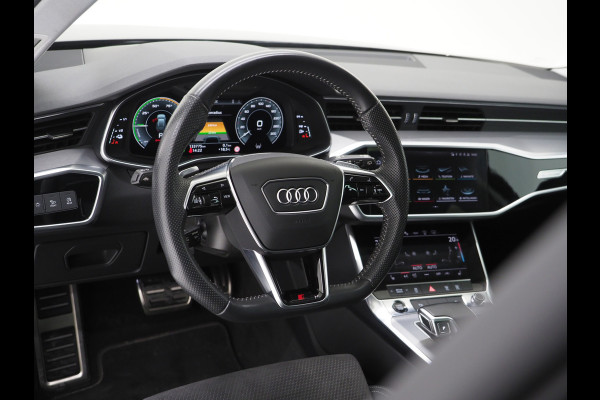 Audi A6 Avant 55 TFSI e quattro Competition Full Black | Panoramadak | Trekhaak | HUD | Adaptive Cruise | Camera | Carplay