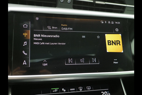 Audi A6 Avant 55 TFSI e quattro Competition Full Black | Panoramadak | Trekhaak | HUD | Adaptive Cruise | Camera | Carplay