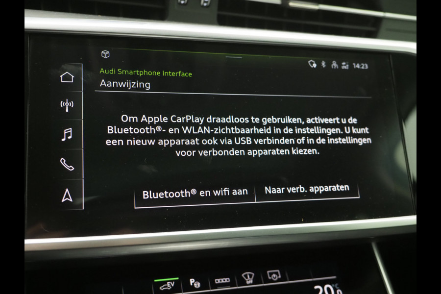 Audi A6 Avant 55 TFSI e quattro Competition Full Black | Panoramadak | Trekhaak | HUD | Adaptive Cruise | Camera | Carplay