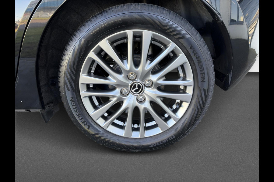 Mazda 2 1.5 Skyactiv-G Luxury | Navigatie | Stoel-Stuur verwarming