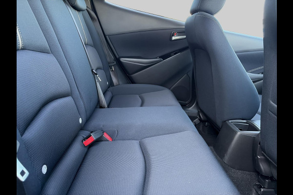 Mazda 2 1.5 Skyactiv-G Luxury | Navigatie | Stoel-Stuur verwarming