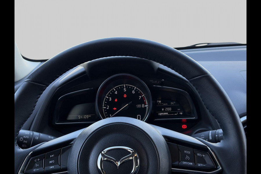 Mazda 2 1.5 Skyactiv-G Luxury | Navigatie | Stoel-Stuur verwarming