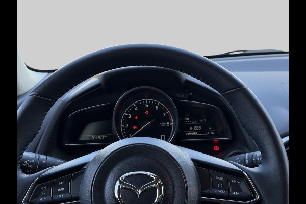 Mazda 2 1.5 Skyactiv-G Luxury | Navigatie | Stoel-Stuur verwarming