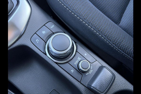 Mazda 2 1.5 Skyactiv-G Luxury | Navigatie | Stoel-Stuur verwarming