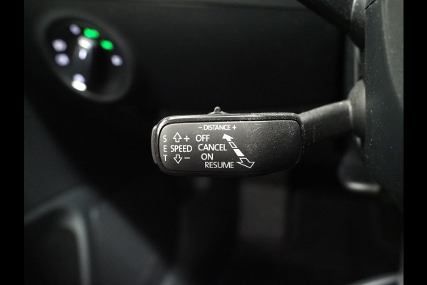 Škoda Superb Combi 1.4 TSI iV 218PK Style | Trekhaak | Adaptive Cruise | Virtual | Stoelverwarming | DAB | PDC | Carplay