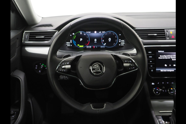 Škoda Superb Combi 1.4 TSI iV 218PK Style | Trekhaak | Adaptive Cruise | Virtual | Stoelverwarming | DAB | PDC | Carplay