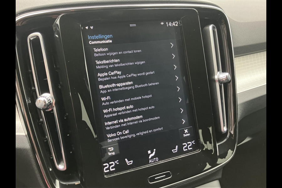 Volvo XC40 1.5 T3 | Trekhaak | ACC | 12 mnd garantie