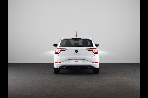 Volkswagen Polo GP Life Edition 1.0 95 pk 5 versn. Hand | 15" LM | Stoelverwarming | Camera |