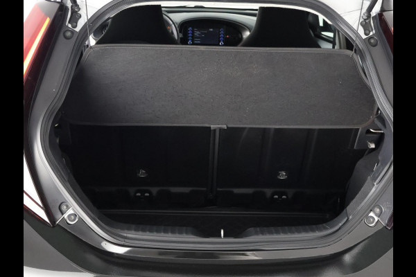 Toyota Aygo X 1.0 VVT-i MT Play Bi-Tone | Apple Carplay & AndroidAUTO | Camera | Privacy Glass |