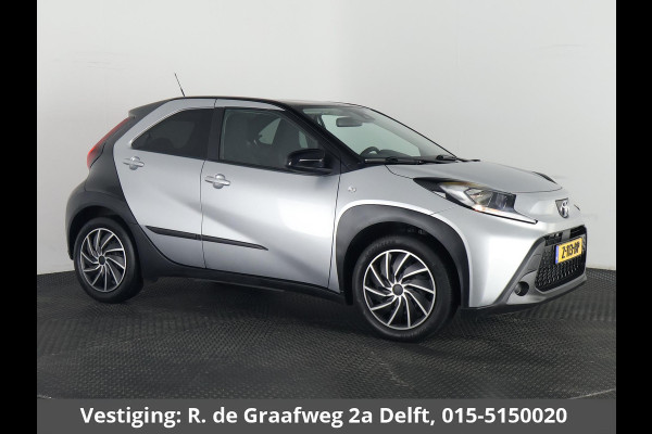 Toyota Aygo X 1.0 VVT-i MT Play Bi-Tone | Apple Carplay & AndroidAUTO | Camera | Privacy Glass |