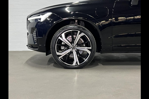 Volvo XC60 2.0 T6 Plug-in hybrid AWD Plus Dark Trekhaak | Open dak | 360 camera | Stuur-/stoelverwarming | Memory | Carplay | Harman/Kardon