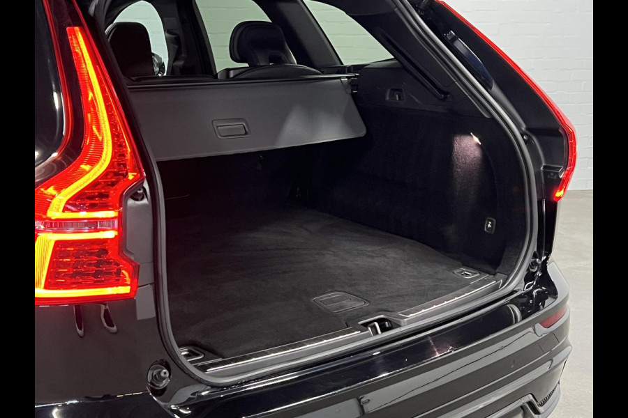 Volvo XC60 2.0 T6 Plug-in hybrid AWD Plus Dark Trekhaak | Open dak | 360 camera | Stuur-/stoelverwarming | Memory | Carplay | Harman/Kardon