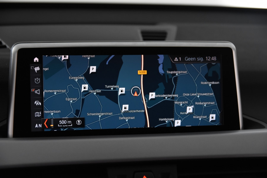 BMW X1 sDrive18i X-Line *1ste Eigenaar*Leer*Navigatie*Stoelverwarming*