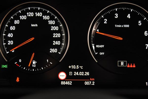 BMW X1 sDrive18i X-Line *1ste Eigenaar*Leer*Navigatie*Stoelverwarming*