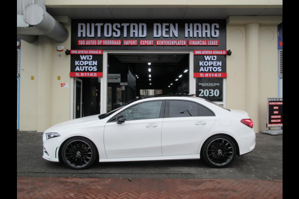 Mercedes-Benz A-Klasse 180 d AMG Sfeer Distronic Pano 19''