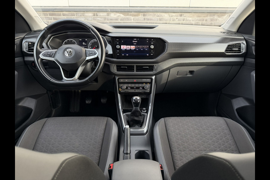 Volkswagen T-Cross 1.0 TSI Style | Trekhaak | Carplay | LED | Camera