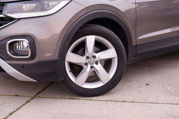 Volkswagen T-Cross 1.0 TSI Style | Trekhaak | Carplay | LED | Camera