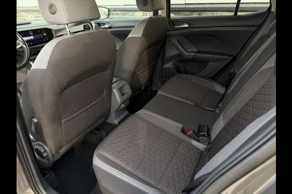 Volkswagen T-Cross 1.0 TSI Style | Trekhaak | Carplay | LED | Camera