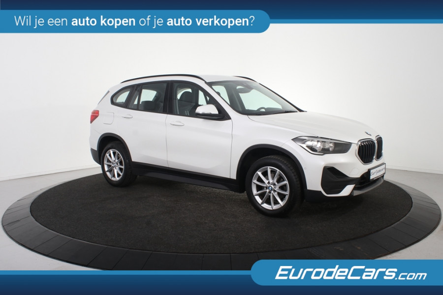 BMW X1 sDrive16d Sportline *1ste Eigenaar*Navigatie*Trekhaak*Camera*