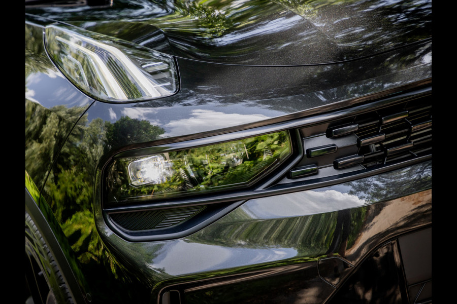 Lynk & Co 01 1.5 Plug-In Hybrid 262pk BLACKED OUT | 360 Camera | Panoramadak