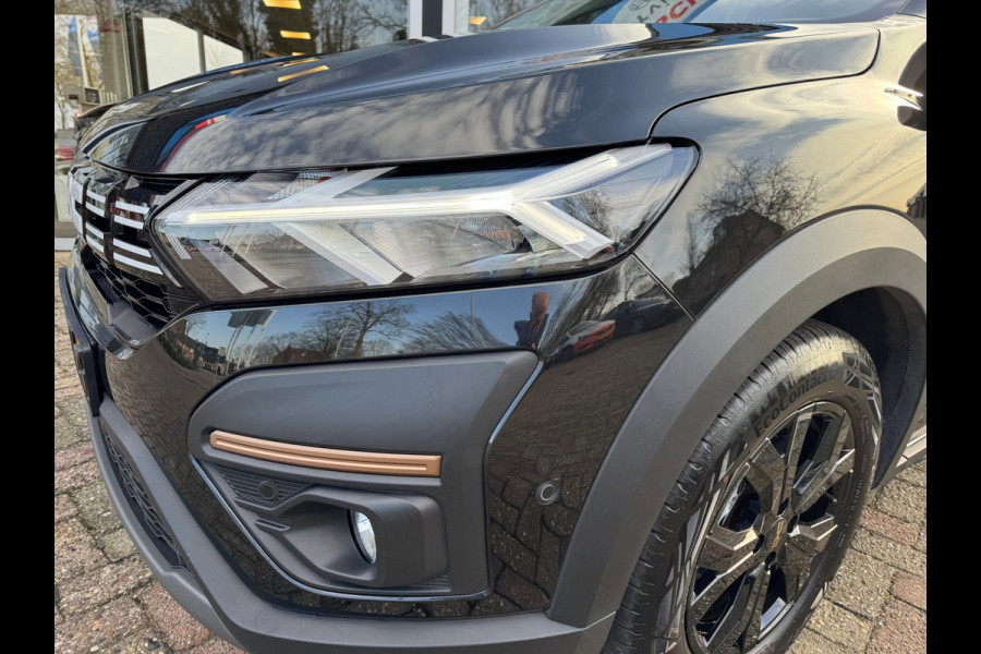 Dacia Jogger 1.6 Hybrid 140 Extreme Navi / Clima / Camera / LM velgen / P-sensoren / Keyless