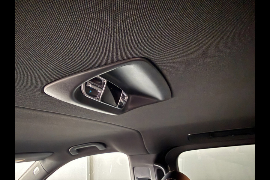 Mercedes-Benz Eqv 300 L2 - 8-pers AMG Facelift - Inter. & Exterieur pakket - 360 - Elec. deuren - Vol Opties - Incl. Garantie