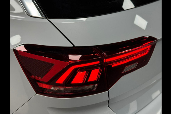 Volkswagen T-Roc 2.0 TSI|4Motion R|BEATS|AUT|