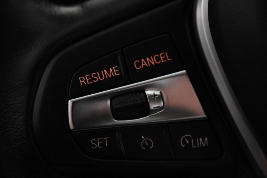 BMW 3 Serie Touring 318i *1ste Eigenaar*Navigatie*Leer*Carplay*