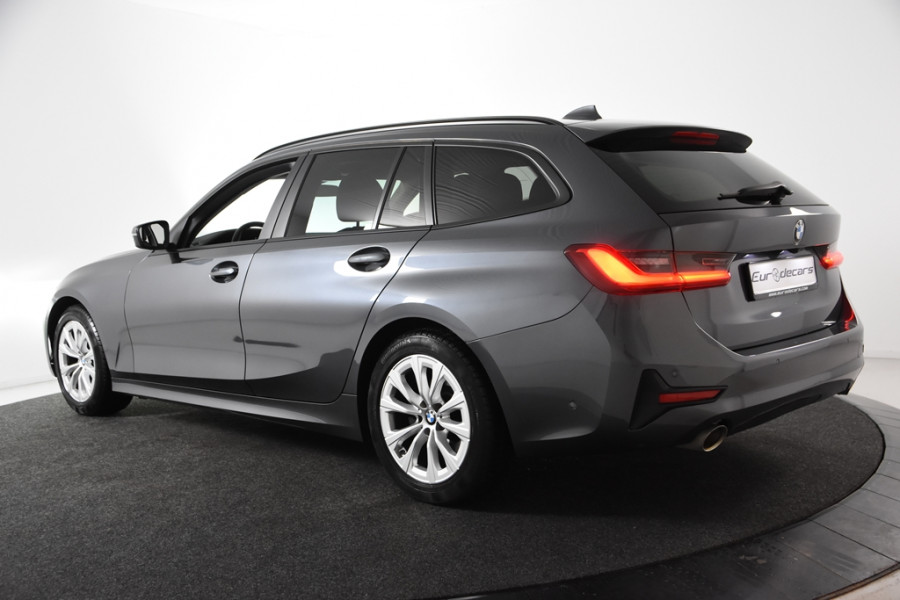 BMW 3 Serie Touring 318i *1ste Eigenaar*Navigatie*Leer*Carplay*