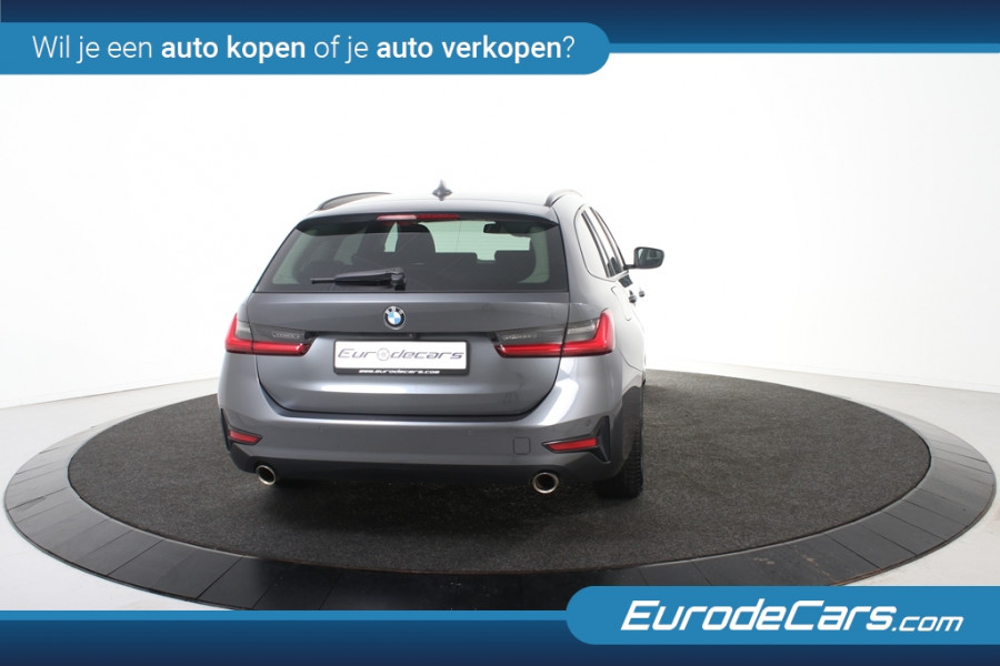 BMW 3 Serie Touring 318i *1ste Eigenaar*Navigatie*Leer*Carplay*