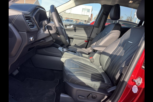 Ford Kuga 2.5 PHEV Vignale 225pk | Afneembare Trekhaak | Winter Pack | Camera | Leder | Bang&Olufsen