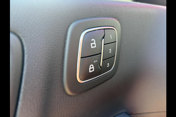 Ford Kuga 2.5 PHEV Vignale 225pk | Afneembare Trekhaak | Winter Pack | Camera | Leder | Bang&Olufsen