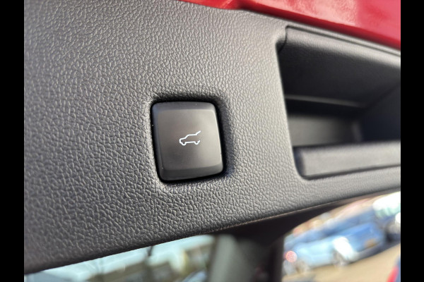Ford Kuga 2.5 PHEV Vignale 225pk | Afneembare Trekhaak | Winter Pack | Camera | Leder | Bang&Olufsen