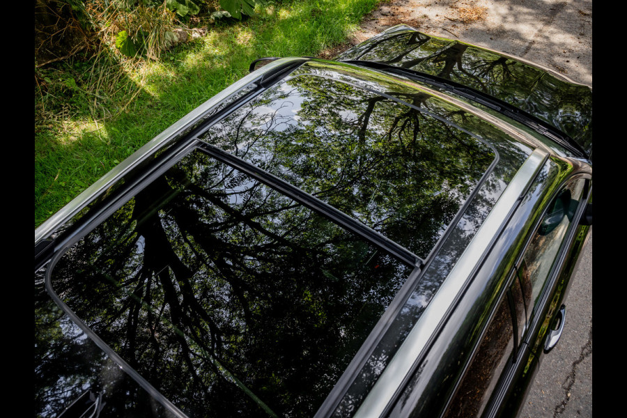 Lynk & Co 01 1.5 Plug-In Hybrid 262pk Zwarte hemel|360 Camera|Panoramadak