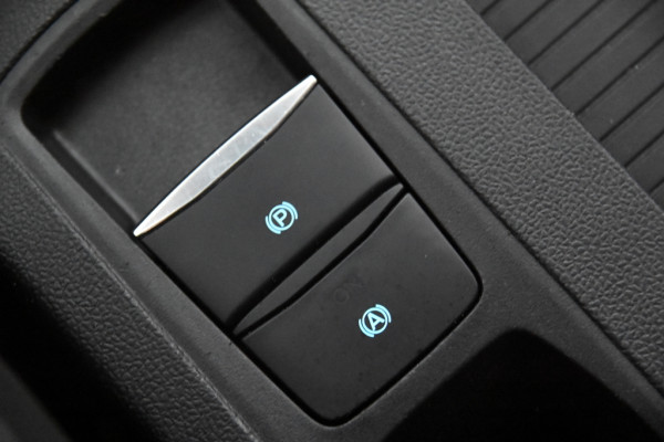 Ford FOCUS Wagon EcoBoost Turnier *1ste Eigenaar*Navigatie*Trekhaak*PDC*