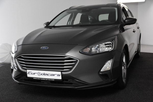 Ford FOCUS Wagon EcoBoost Turnier *1ste Eigenaar*Navigatie*Trekhaak*PDC*