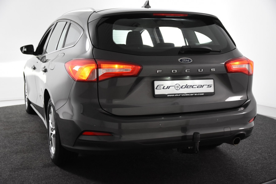 Ford FOCUS Wagon EcoBoost Turnier *1ste Eigenaar*Navigatie*Trekhaak*PDC*