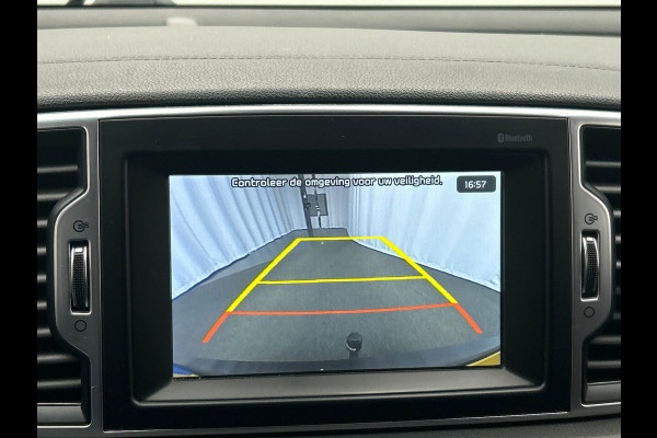 Kia Sportage 1.6 GDI DynamicLine Carplay Trekhaak Stoel/Stuur Verwarming Camera Lane Assist