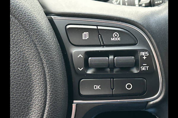 Kia Sportage 1.6 GDI DynamicLine Carplay Trekhaak Stoel/Stuur Verwarming Camera Lane Assist
