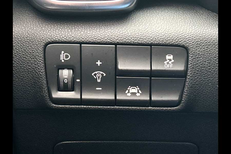 Kia Sportage 1.6 GDI DynamicLine Carplay Trekhaak Stoel/Stuur Verwarming Camera Lane Assist