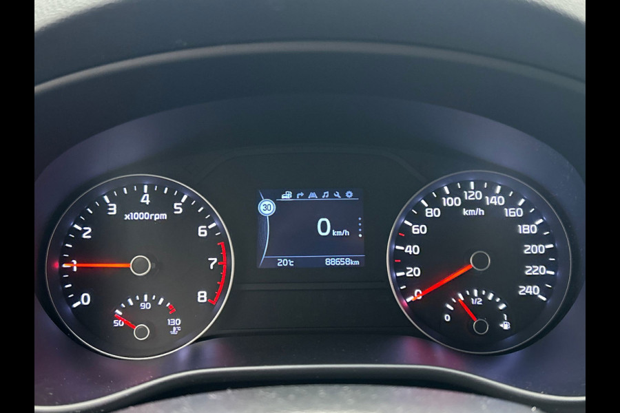 Kia Sportage 1.6 GDI DynamicLine Carplay Trekhaak Stoel/Stuur Verwarming Camera Lane Assist