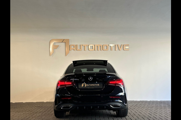 Mercedes-Benz A-Klasse 250 e Limousine AMG Pano|Sfeer|Night
