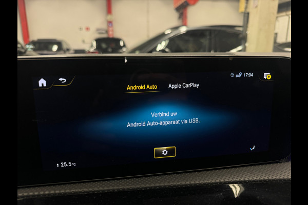 Mercedes-Benz A-Klasse 250 e Limousine AMG Pano|Sfeer|Night