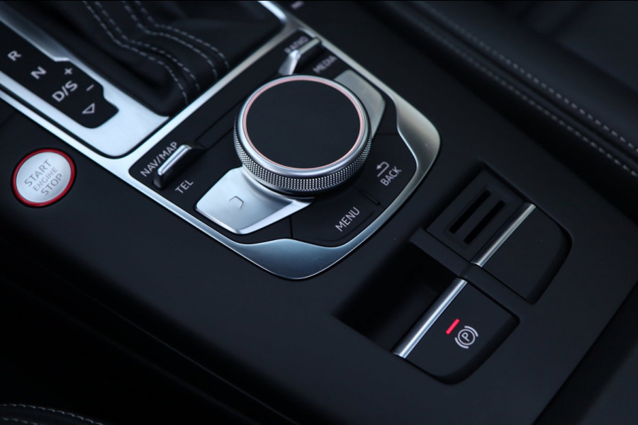 Audi A3 Limousine 2.0 TFSI S3 quattro 300PK / PANO / VIRTUAL / RS SEATS / ACC / B&O / KEYLESS