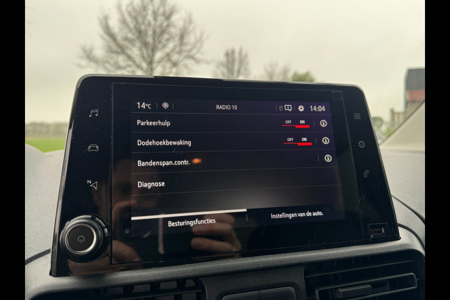 Opel Combo Tour 1.2 Turbo L1H1 Edition TREKHAAK / CAMERA / NAVI / CRUISE / PDC / 2x SCHUIFDEUR NL AUTO