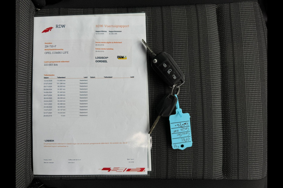 Opel Combo Tour 1.2 Turbo L1H1 Edition TREKHAAK / CAMERA / NAVI / CRUISE / PDC / 2x SCHUIFDEUR NL AUTO